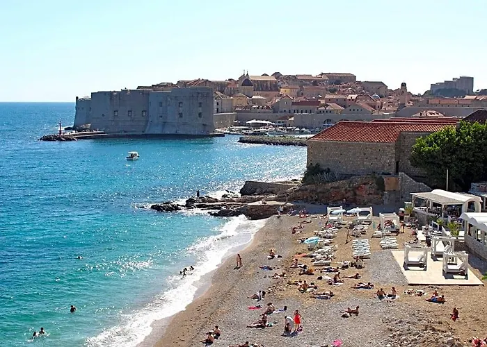 Apartments Mara
